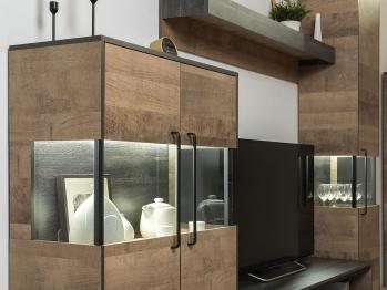 Шкаф-пенал с витриной Mobi Трувор 13.205