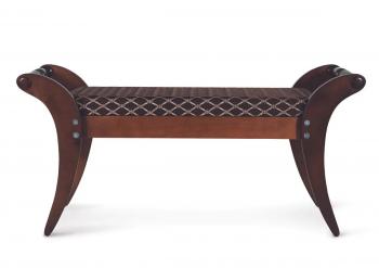 Темно-коричневый