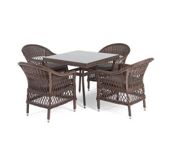 Коричневый