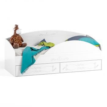 Белое дерево