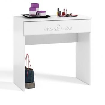 Белое дерево