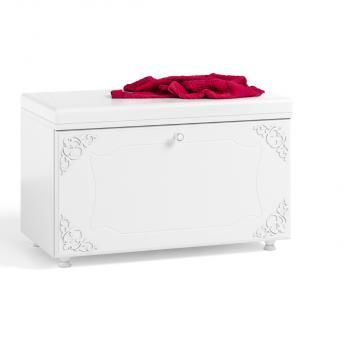 Белое дерево