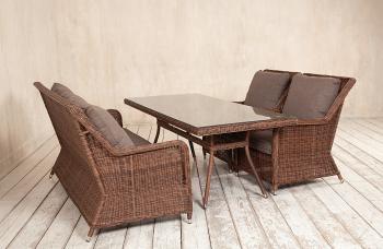 Коричневый