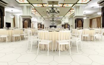 Стул пластиковый ReeHouse Napoleon