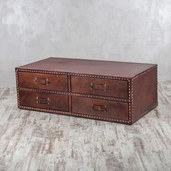 Коричневый