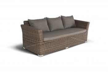 Коричневый