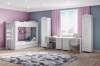 Белое дерево