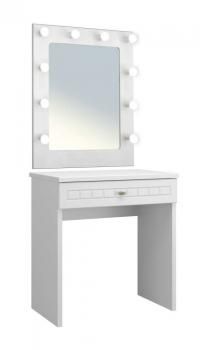 белое дерево