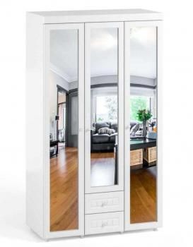 Белое дерево