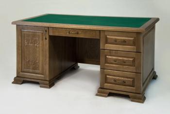 Коричневый