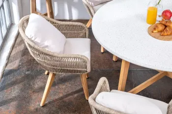 Обеденный стол из тика Joygarden TALARA 150 см круглый с керамической столешницей