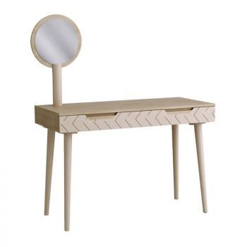 Жемчужно-белый